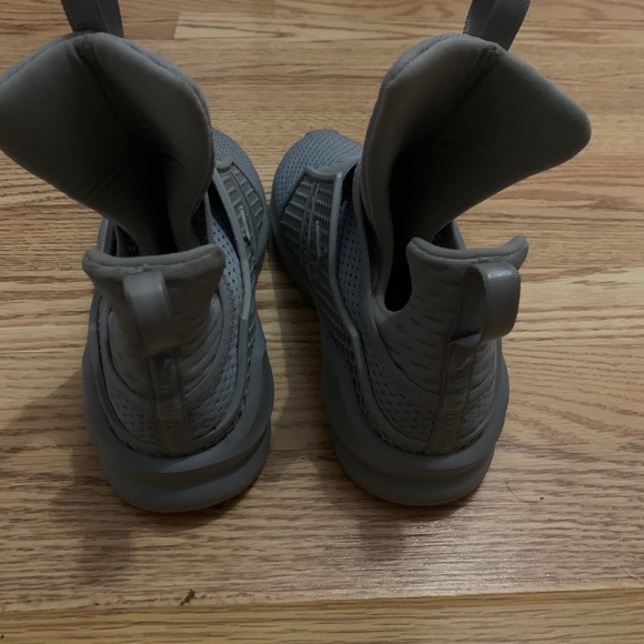 Fenty x puma - Picture 4 of 5